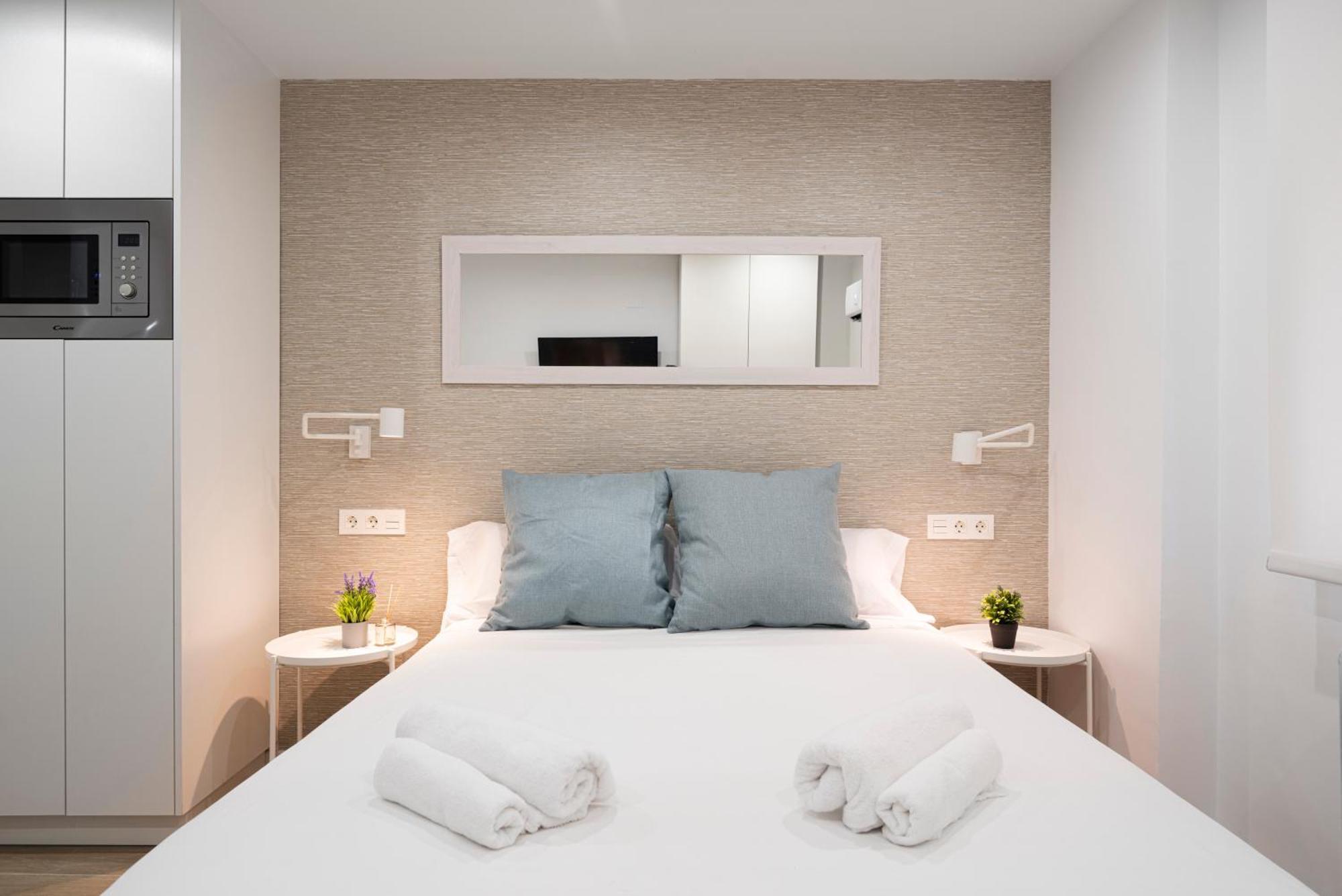 Estudio Deluxe En Jardines Del Triunfo - Гранада Екстериор снимка